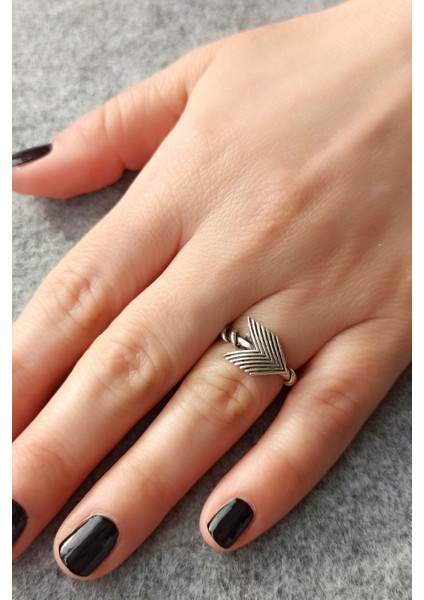 Antik Gümüş Kaplama Oklar Şekilli El Yapımı Ayarlanabilir Unisex Yüzük fiyatları