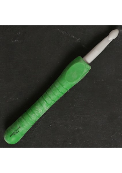 Easy Grip 8 mm 15 cm Yeşil Yumuşak Saplı Yün Tığ - 56812