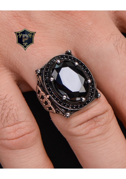 Gümüş Erkek Yüzük Siyah Zirkon Taşlı Kral Taç Motifli fiyatları
