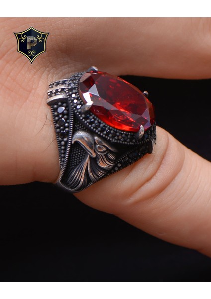 Gümüş Erkek Yüzük Kırmızı Zirkon Taşlı Şahin Figürlü