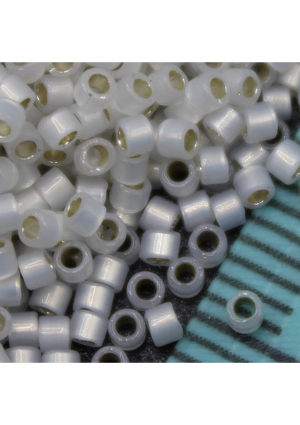 Boncuk Delica 11-00 1,6 mm 3 gr No: 124