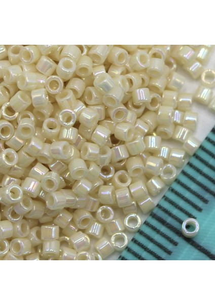 Boncuk Delica 11-00 1,6 mm 3 gr No: 113 fırsatları
