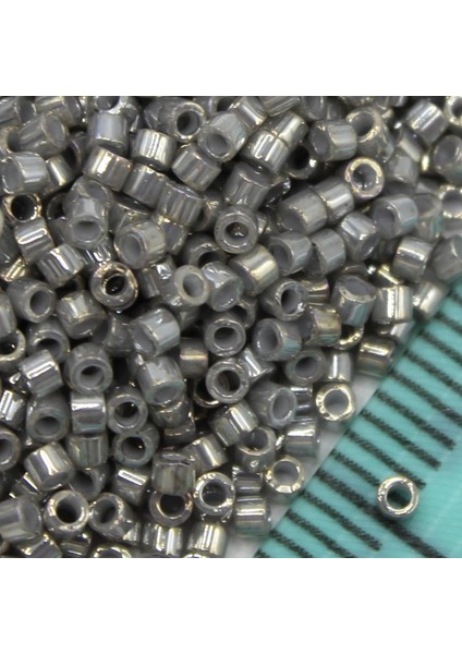 Boncuk Delica 11-00 1,6 mm 3 gr No: 143 fiyatları