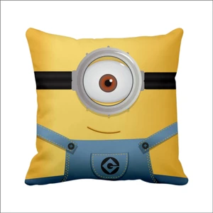Minions Sevimli Hırsızlar Carl Saten Yastık
