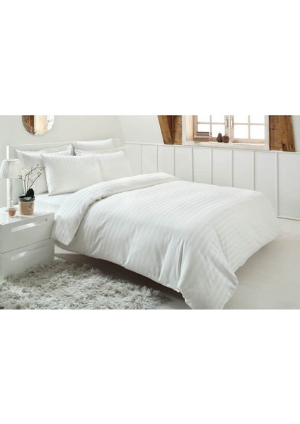 Çift Kişilik Saten Nevresim Takımı Line Beyaz
