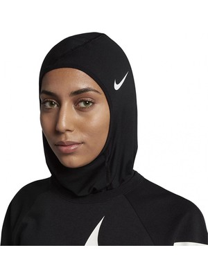 Nike NJNK1 010 Pro Hijab Spor Başörtüsü