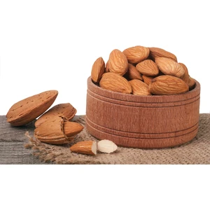 Muhteşem Tesisleri Çiğ Badem 1 kg