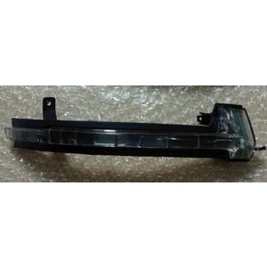 Audi A4 2012>> Ayna Sinyali Sağ