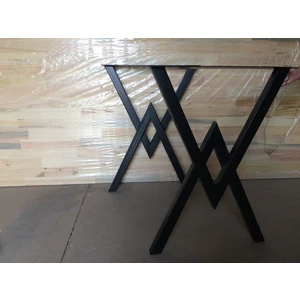 Güven Dekoratif Metal Ayak