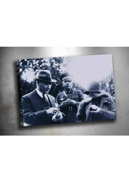Ata-87 Atatürk Kanvas Tablo 70 x 100 cm