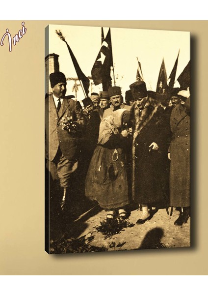 Ata-80 Atatürk Mecliste Kanvas Tablo 70 x 100 cm