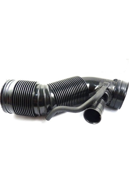 Volkswagen Golf 4 Hava Filtre Borusu