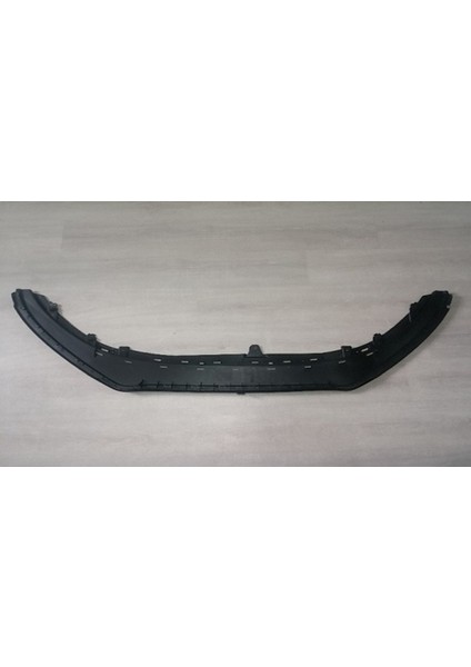 Volkswagen Ön Tampon Alt Spoyleri Polo 2010>>