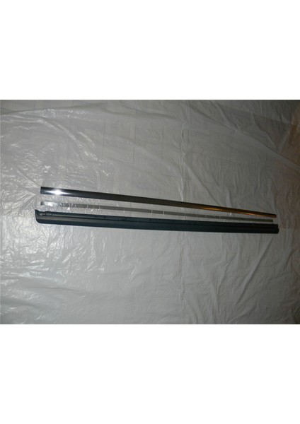 Volkswagen Passat 2012 Kapı Bandı Kromlu Takım 3Aa854939A