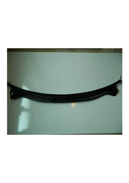 Volkswagen Polo 2002> Cam Önü Izgarasi