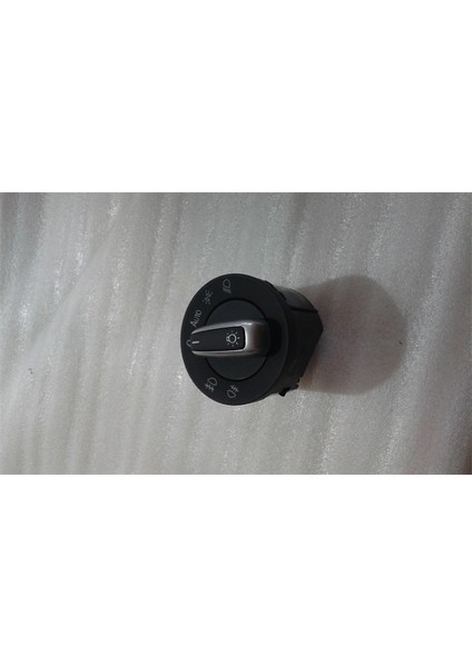 Volkswagen Touran Far Açma Anahtarı