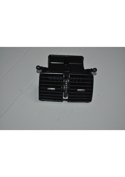 Volkswagen Passat 2010>> Arka Küllük Üstü Havalandırma