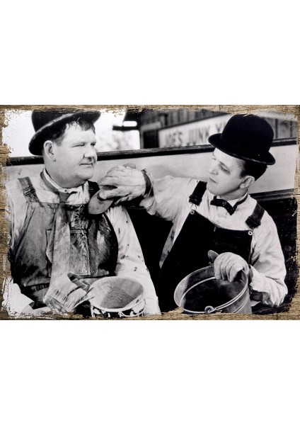 Ahşap Tablo Siyah Beyaz Oliver Hardy