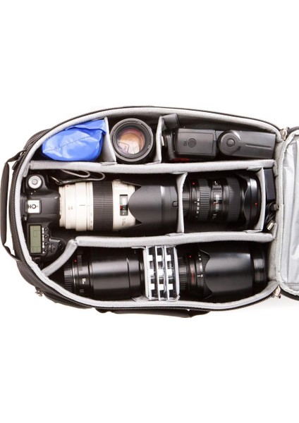 Photo Airport Essentials Sırt Çantası modelleri