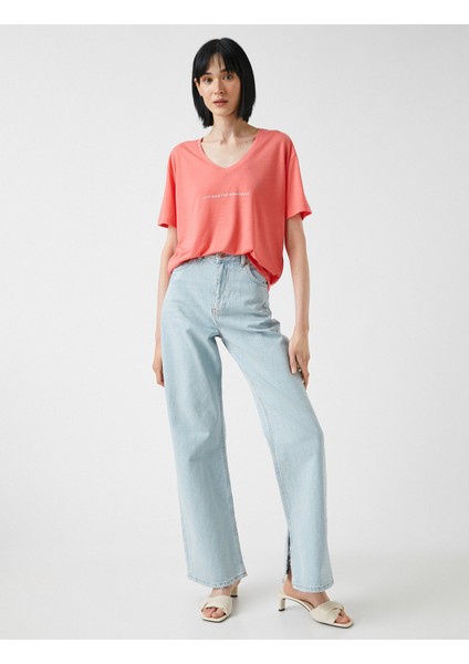 Kadın Slogan Baskılı Tişört V Yaka fiyatları