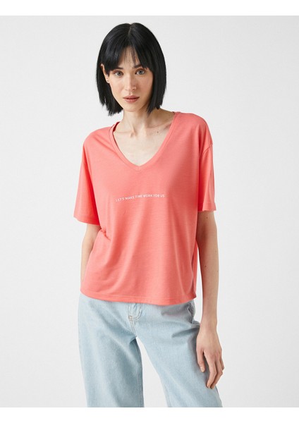 Kadın Slogan Baskılı Tişört V Yaka modelleri