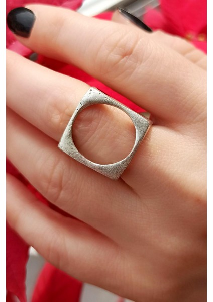 Antik Gümüş Kaplama Küp Şekilli El Yapımı Ayarlanabilir Kadın Yüzük fiyatları