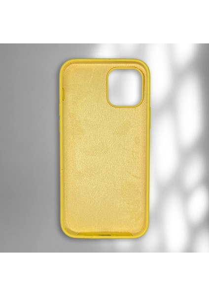 Apple iPhone 12 / 12 Pro Sarı Lansman Kılıf Kapak