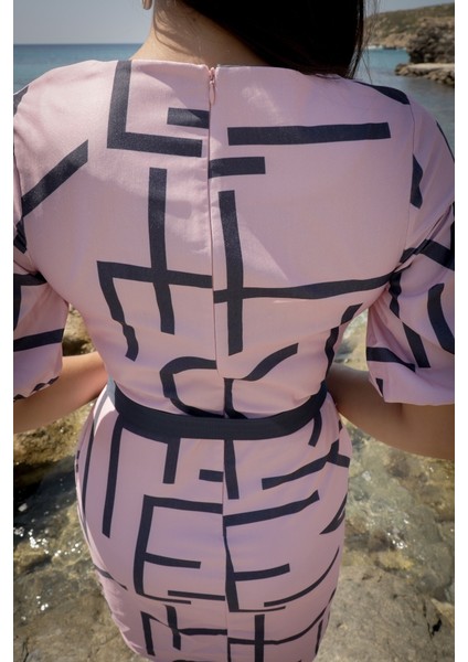 Pembe Kemerli Elbise fırsatları