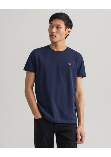 Erkek Lacivert Slim Fit T-Shirt 2023017.433