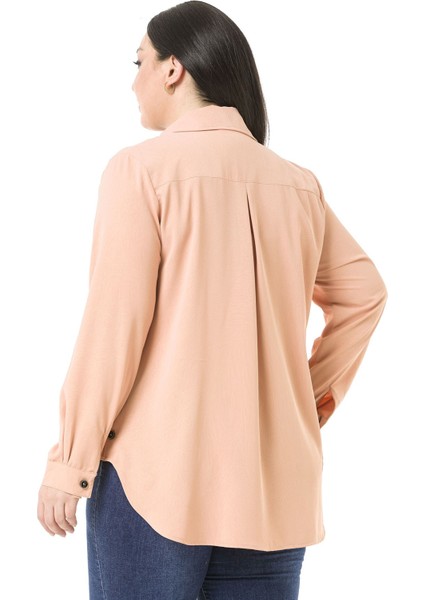 Büyük Beden Deri Cep Kapaklı Yanları Açılabilir Düğme Detaylı Arkası Uzun Somon Gömlek modelleri