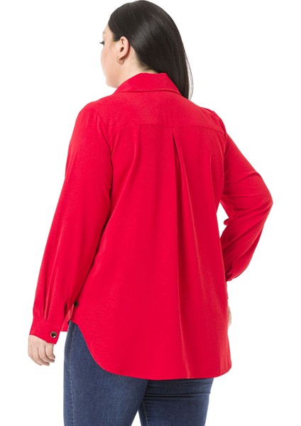 Büyük Beden Deri Cep Kapaklı Yanları Açılabilir Düğme Detaylı Arkası Uzun Kırmızı Gömlek modelleri