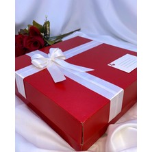 Özel Gün Büyük Kırmızı Hediye Kutusu 25X25X10CM