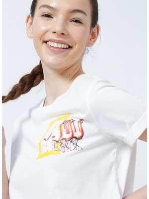National Geographic W-Flamingo BisikletYaka Standart Kalıp Baskılı Beyaz Kadın T-Shirt