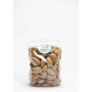 Guruyemiş Box Kabuklu Badem 500 gr