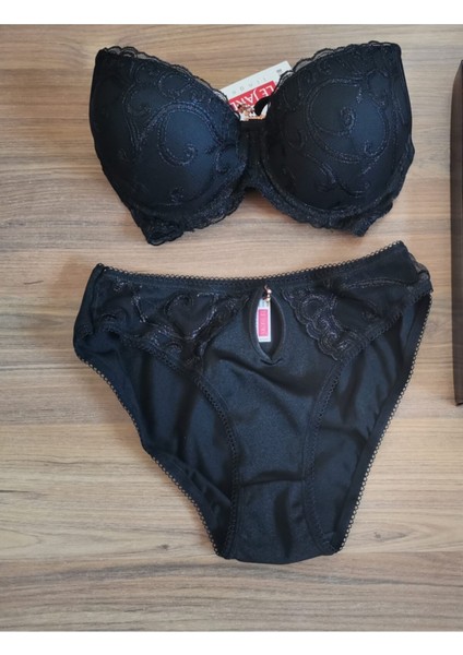 5010 Mercıa Push Up Destekli Aksesuarlı Dantelli Sütyen Takım Siyah