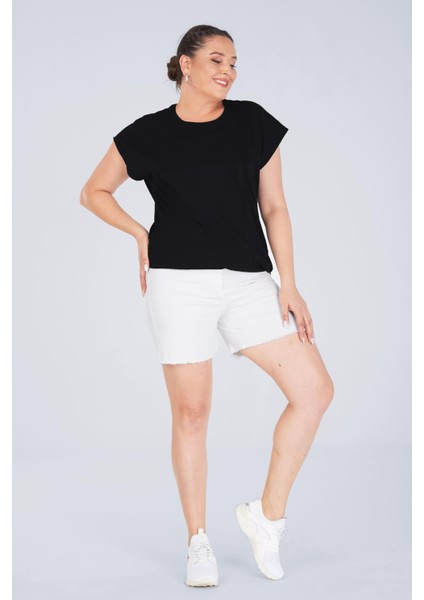 Beli Lastikli Paçası Püsküllü Şort fiyatları