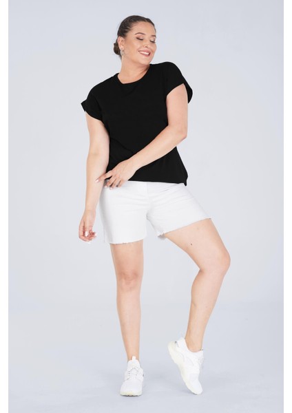 Beli Lastikli Paçası Püsküllü Şort modelleri