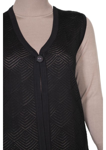 Kadın Taçlı Triko Ajurlu Broşlu Yelek Siyah fiyatları