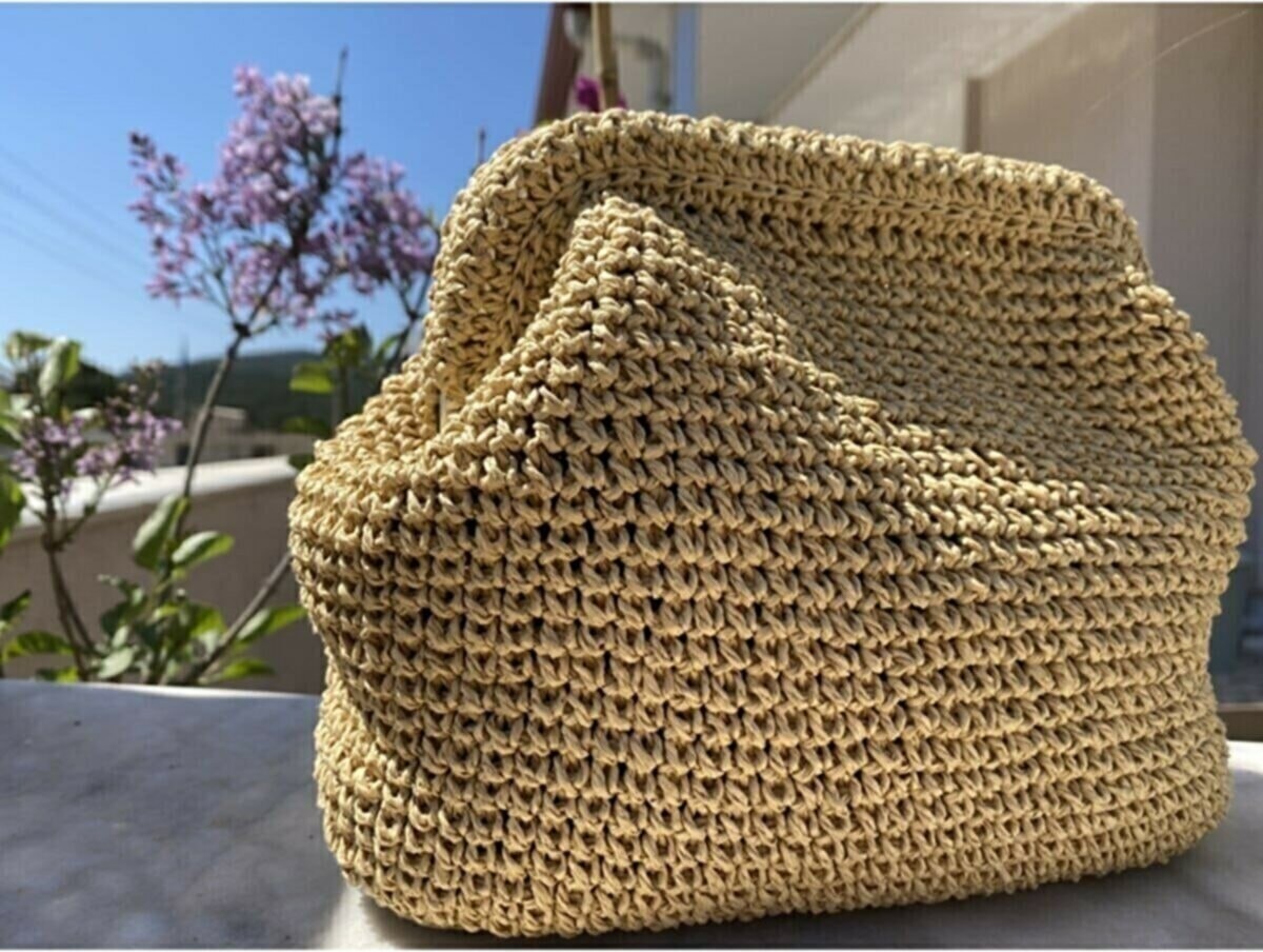 Aklar Çanta Aklar Gizli Çanta 25 cm Gümüş Renkli Kadın Aksesuar Minimalist Tasarım görsel 2