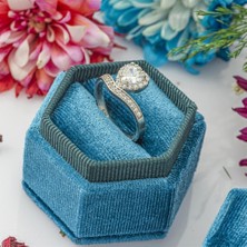 Alyansevim Kalp Motifli Zirkon Taşlı Tektaş Gümüş Bayan Yüzük