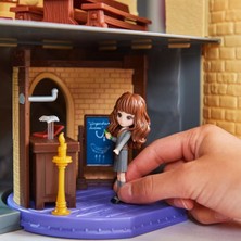 Spin Master 6061846 Tılsım Dersi ve Hermione Granger Figür- Magical Minis, +5 Yaş