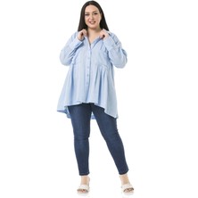 Disentis Modest Büyük Beden Torba Cepli Önü ve Arkası Pileli Geniş Manşetli Arkası Uzun Bebe Mavi Müslin Gömlek