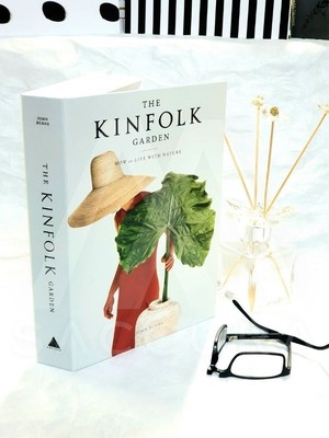 Lovely Book & Book Kinfolk Garden Dekoratif Kitap Kutu