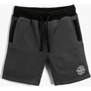 Slogan Baskılı Şort Pamuklu Beli Bağcıklı