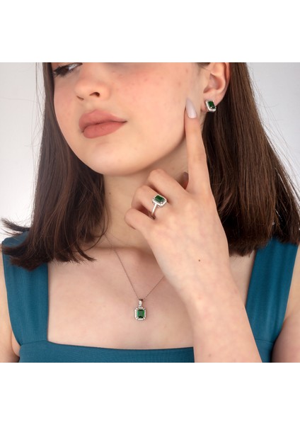925 Ayar Gümüş Zümrüt Kare Kolye Küpe Yüzük Takı Seti fiyatları