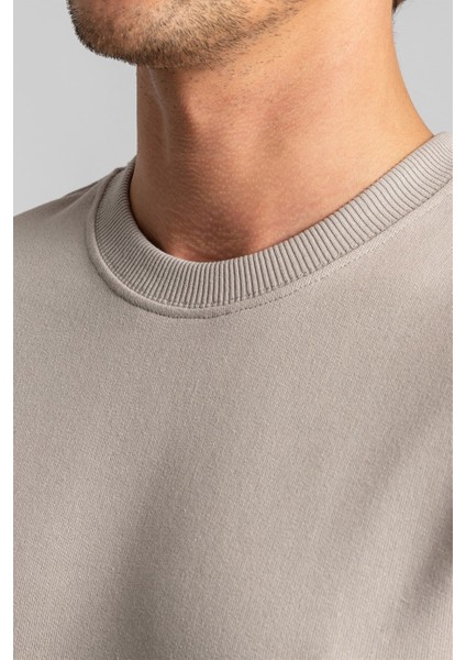 Bisiklet Yaka Basic Unisex Sweatshirt