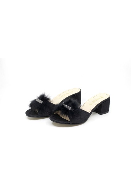 Kadın Tüylü Topuklu Oda Terliği fırsatları