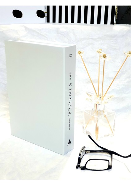 Kinfolk Garden Dekoratif Kitap Kutu