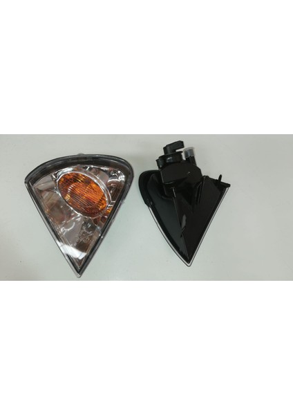 Sinyal Avensis 01-02 Lh