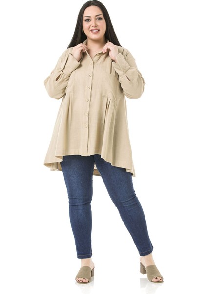 Büyük Beden Torba Cepli Önü ve Arkası Pileli Geniş Manşetli Arkası Uzun Taş Rengi Müslin Gömlek
